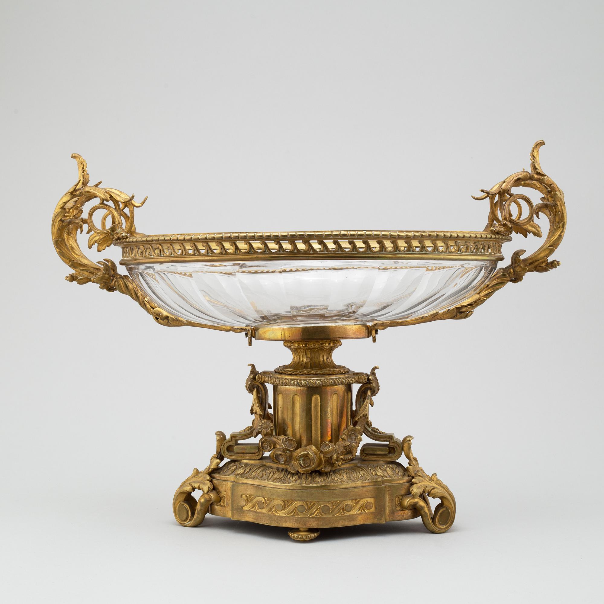 A LOUIS SEIZE STYLE  ORMOLU JARDINIERE, first half of the 19th century.