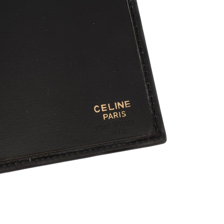 WALLET, Celine.