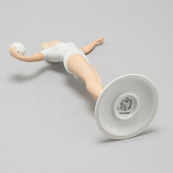 A porcelain figurine by Schaubach Kunst, Germany, 1926-1953.