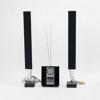 Bang & Olyfsen, a stereo and two speakers BeoSound 3000.