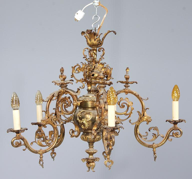 LJUSKRONA, renässansstil, 1900-tal. H 60.