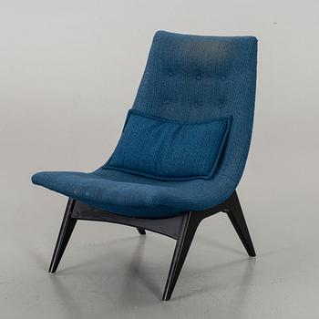 A EASY CHAIRS BY OLOF PERSSON FOR FÅTÖLJINDUSTRI JÖNKÖPING MID 20TH CENTURY.