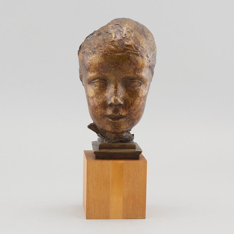 a bronze sculpture, signed and uncleared numbered 1/10?.