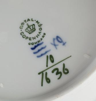 SERVISPORSLIN, 4 delar, "Blå Blomst", Royal Copenhagen.