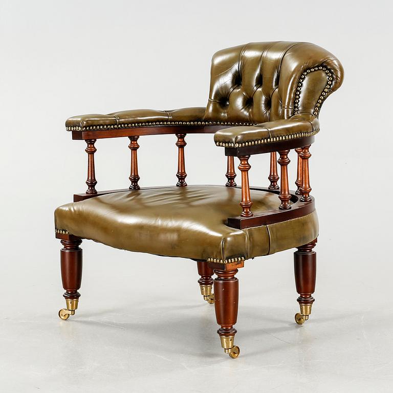 A arm chair from the latter half of the 20th century.