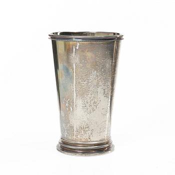 A Swedish sterling silver beaker, mark of Oscar L Olausson Bransch, Stockholm 1948.