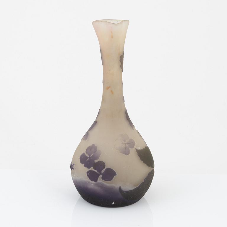 Emile Gallé an Art Nouveau cameo vase, Nancy, France, after 1904.