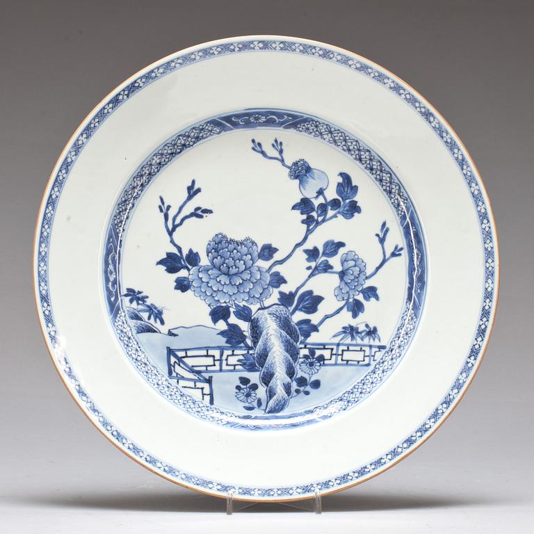 FAT, porslin. Kina, Qianlong 1736-1795.