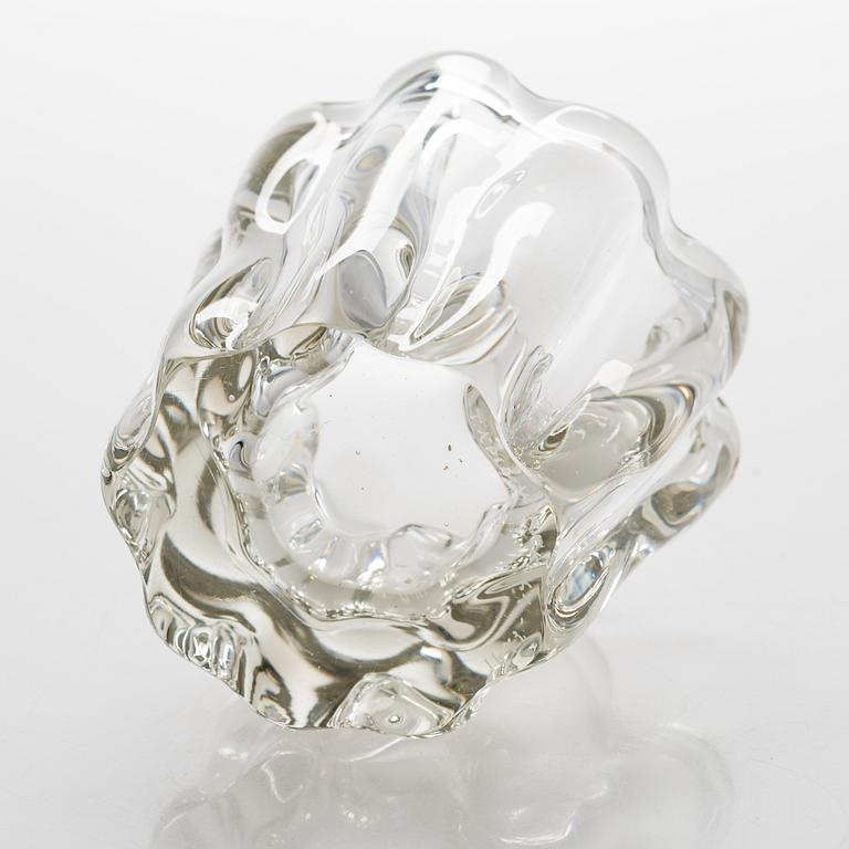 Tapio Wirkkala, A "Kalvolan kanto 3241" glass vase signed Tapio Wirkkala 3241.