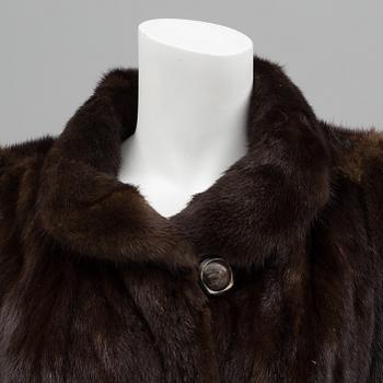 A Mink fur coat from saga Mink, circa size M.