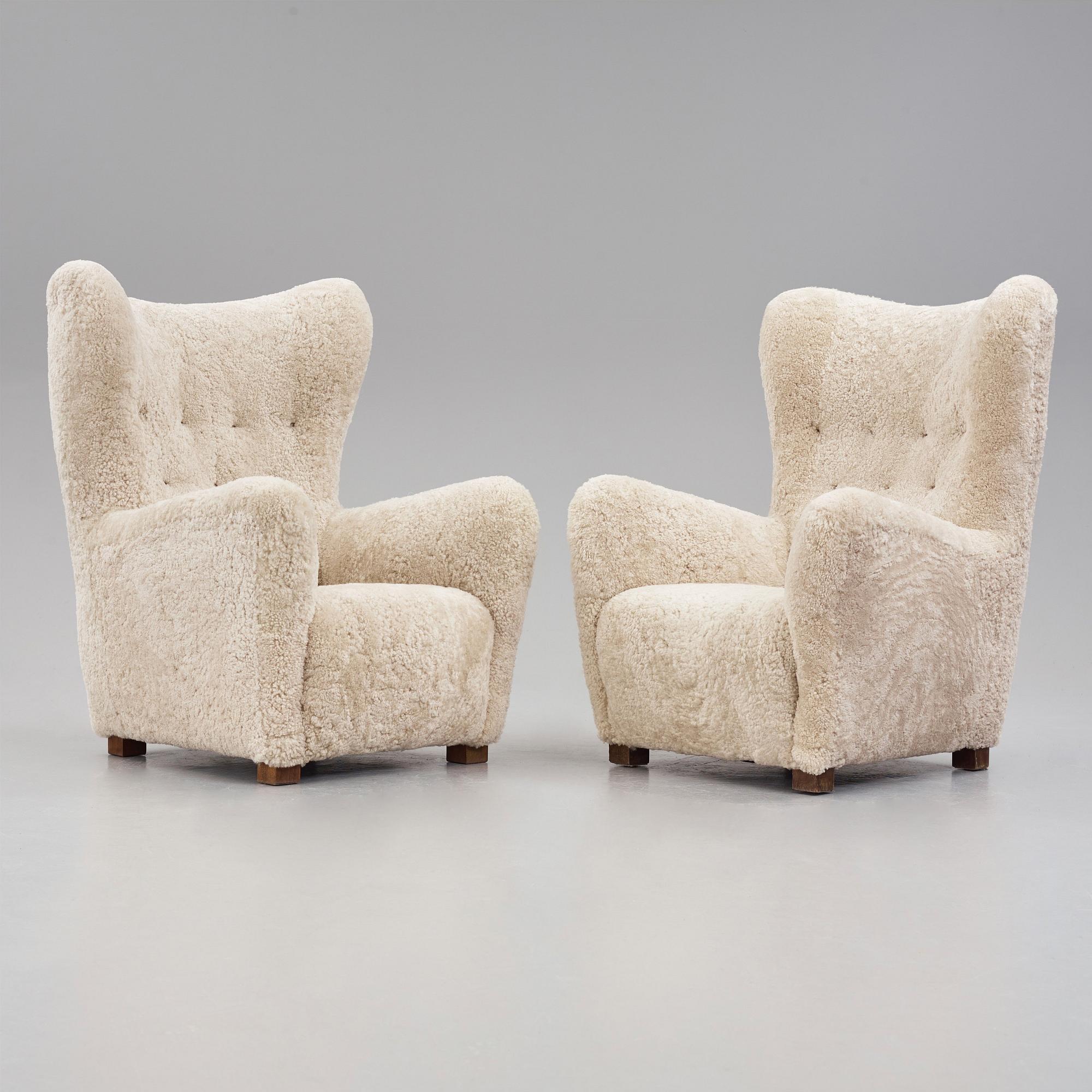 Fritz Hansen, two easy chairs, model "1672", Denmark 1940s.