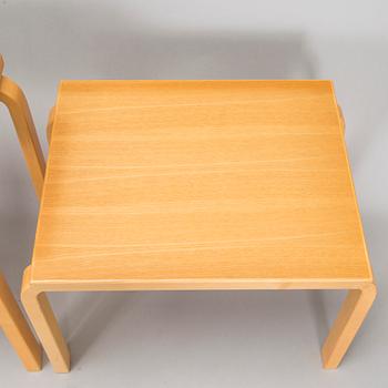 Alvar Aalto, a 3-piece nesting table model 88, Artek, 1970.