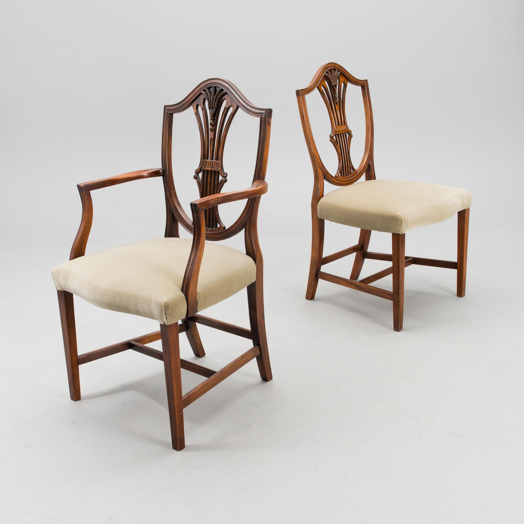 A set of 4+2 English 20th century chairs in  Hepplewhite style.