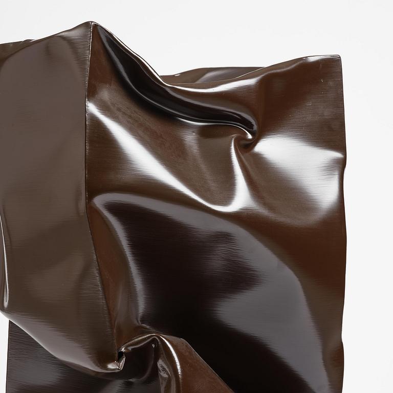 Angela de la Cruz, "Standing Box Large (Brown)".