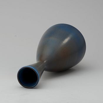 A Berndt Friberg stoneware vase, Gustavsberg Studio 1965.