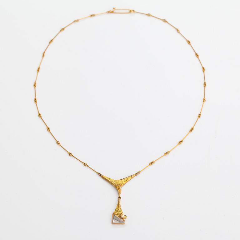 Björn Weckström, A 14K gold and platinum necklace "Stockmann's jubilee jewellery". Lapponia 1987.