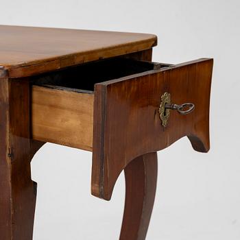 Table, Rococo, 18th century.