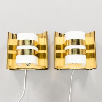 Hans-Agne Jakobsson, a pair of ' V334/PL' for Markaryd / Lilux.