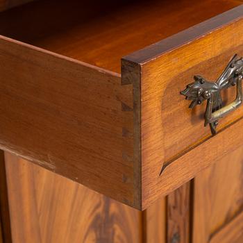 Karl Tirén, Senkki, A.B Naeslunds Möbelfabrik, Uumaja, n. 1901. Jugend.