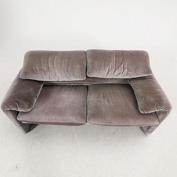 Vico Magistretti, soffa "Maralunga" för Cassina Italien sent 1900-tal.