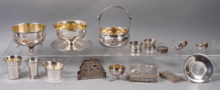 PARTI SILVER samt NYSILVER, ca 81 delar, 1900-tal.