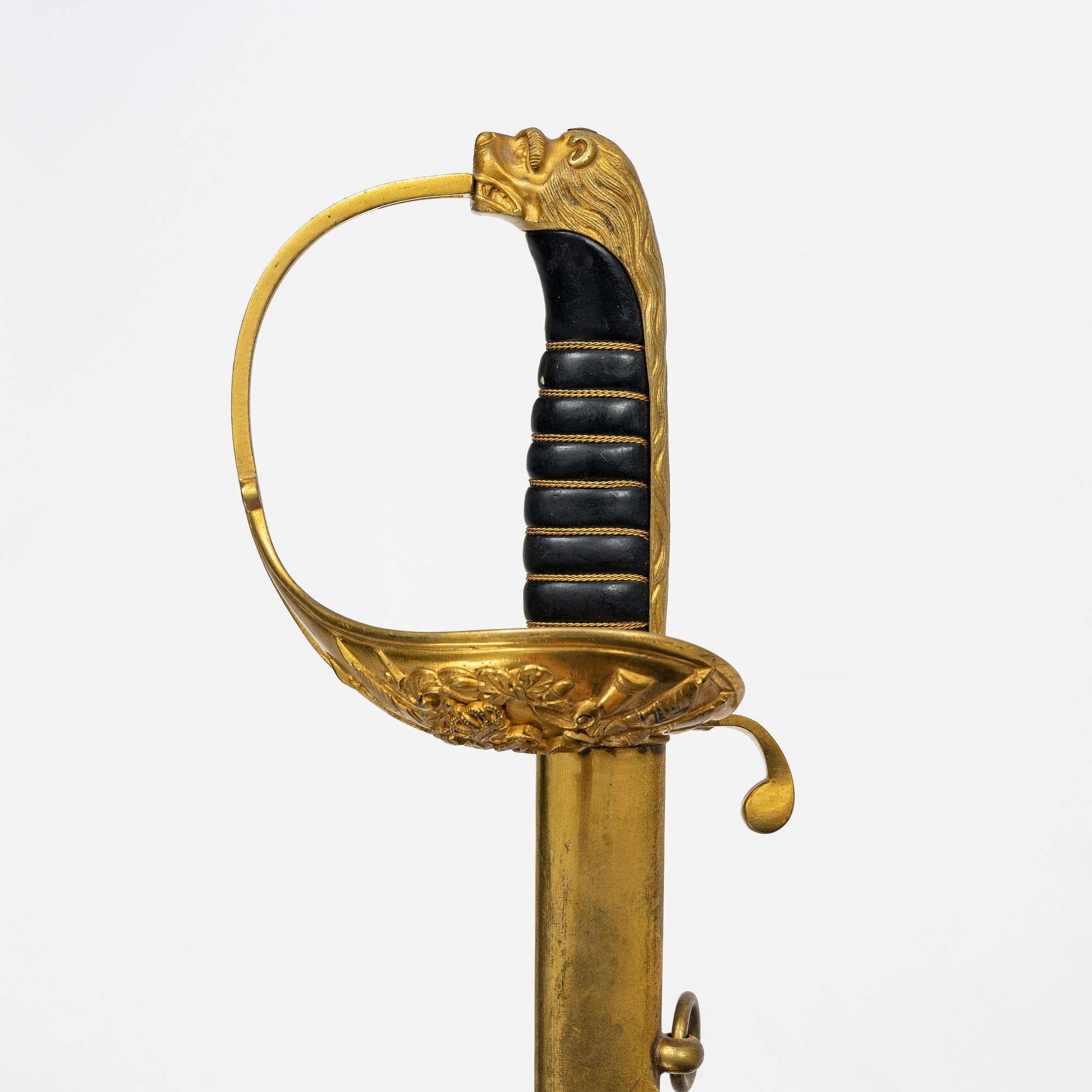 Sabel, svensk, 1800-tal,för sjöofficer, med balja.