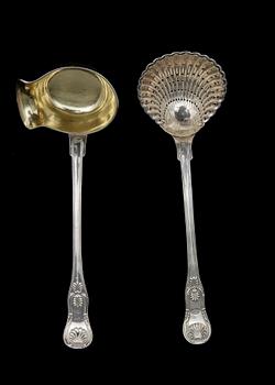 PARTI BESTICK, 17 delar, silver, "Engelsk snäck", mest Zethelius i Stockholm. Mest 1840-50-tal. Tot ca 1100 gram.