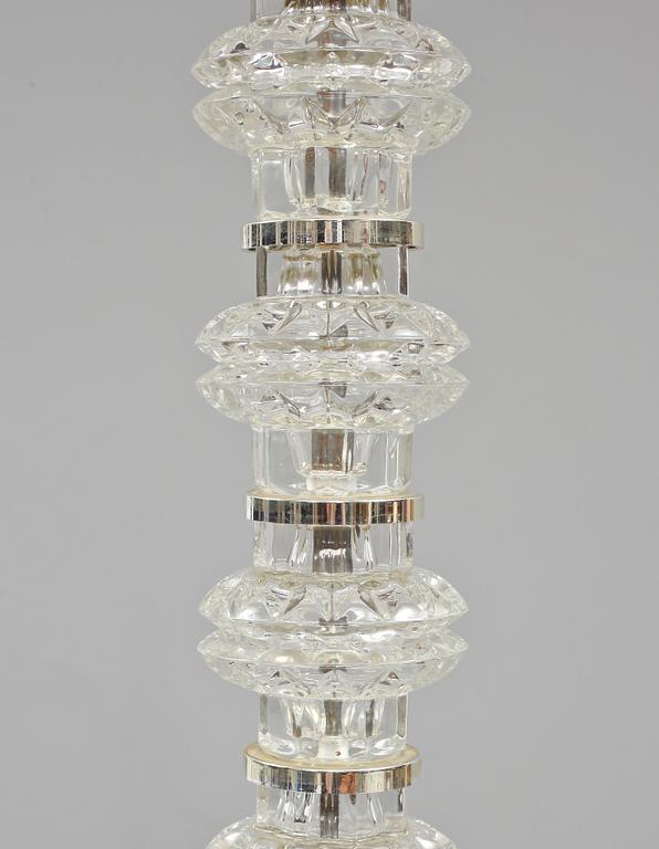 GOLVLAMPA, 1900-talets fjärde kvartal.