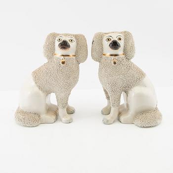 Figuriner 16 st England 1900-talets första hälft flintgods.