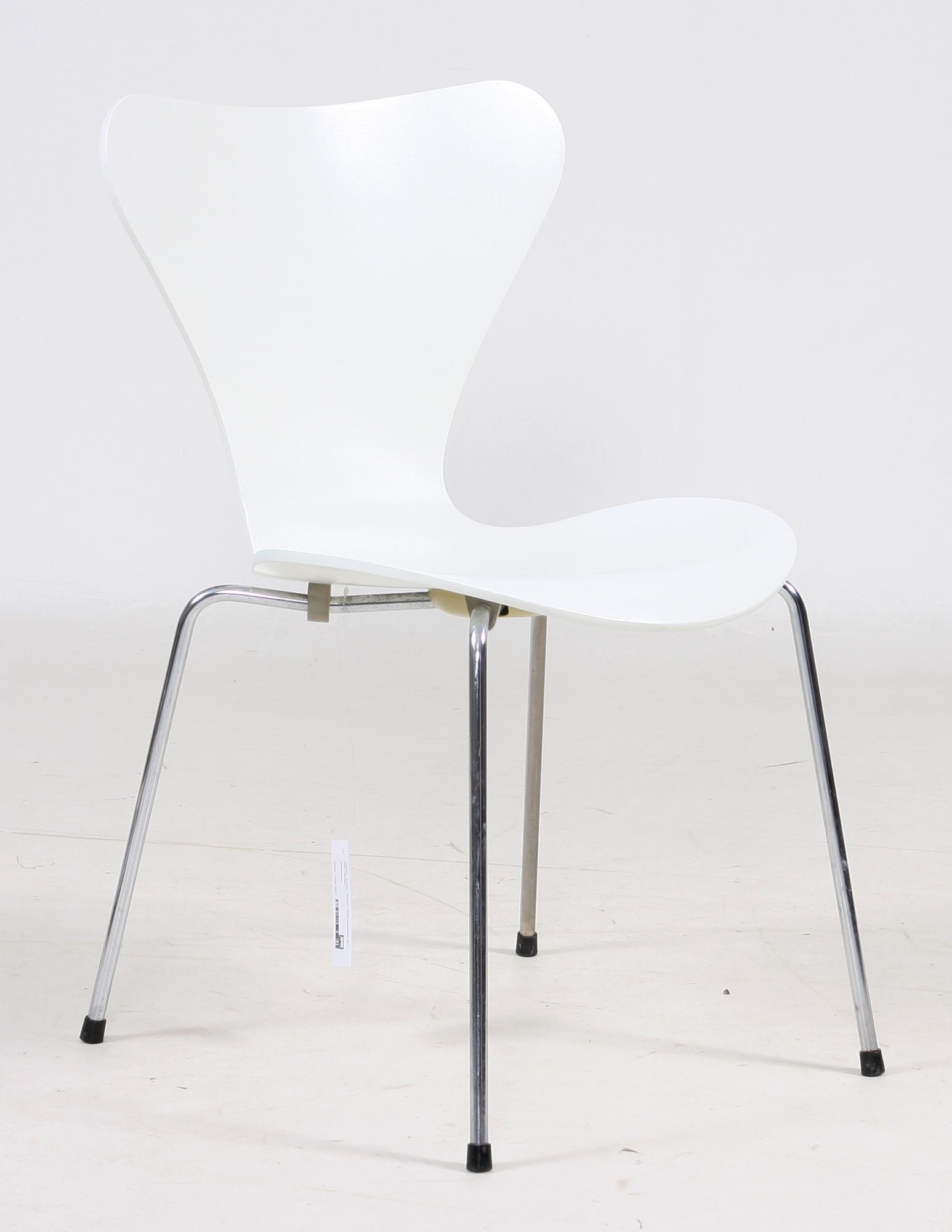 STOL, "Sjuan", Arne Jacobsen för Fritz Hansen.