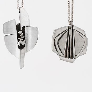 SVERRE HØVRE JOHNSEN, two necklaces, Bjørn Tannums Sølvverksted, Hamar ca 1970-75.