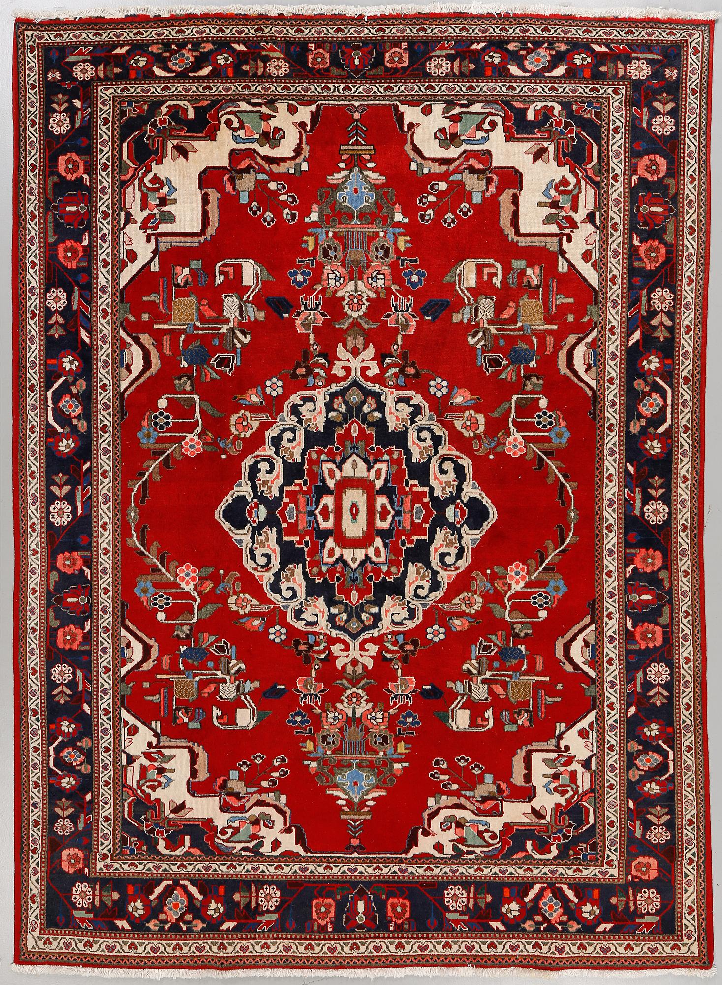 MATTA, troligen Keshan, sent 1900-tal, ca 295x210 cm.