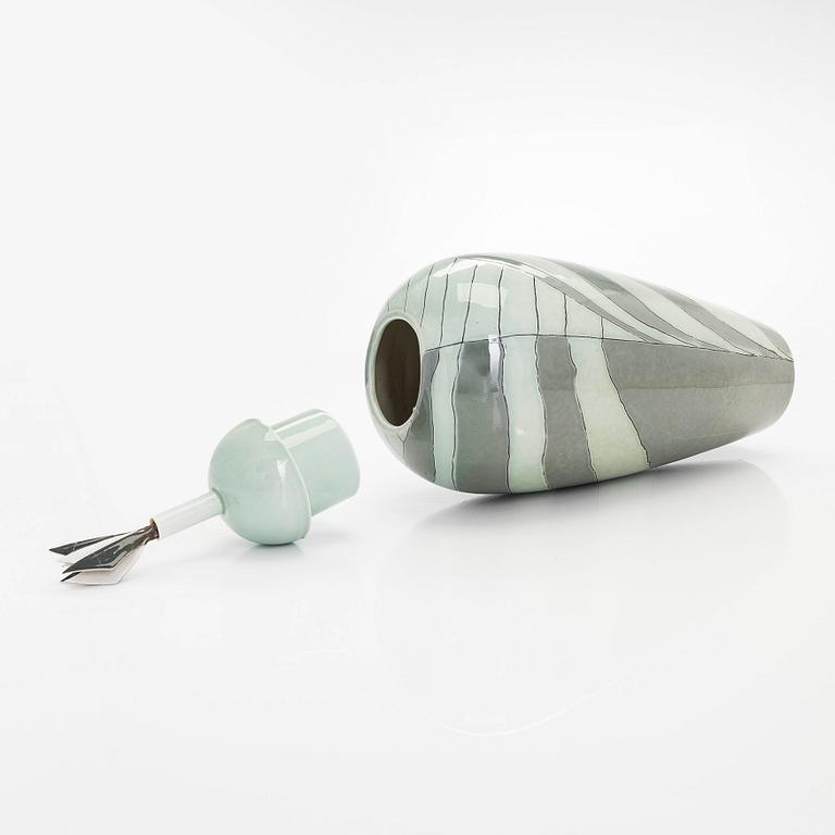 Inkeri Leivo, urna med lock, keramik, signerad Inkeri Leivo Arabia.