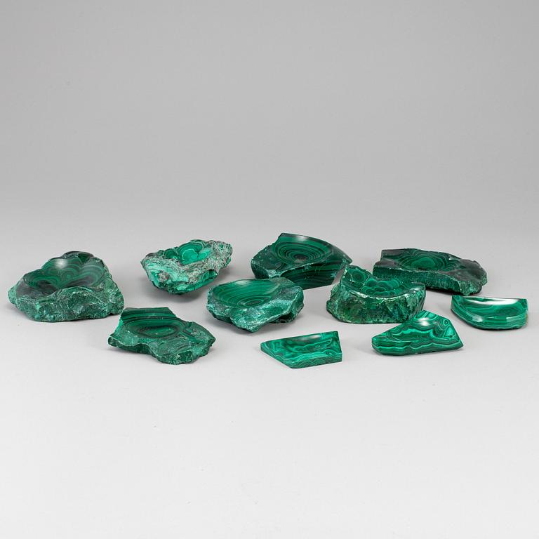 Ten 20th century malachite dishes.