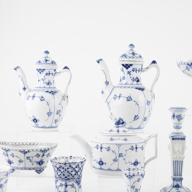 39 porcelain pieces of a 'Musselmalet' service, Royal Copenhagen, Denmark.