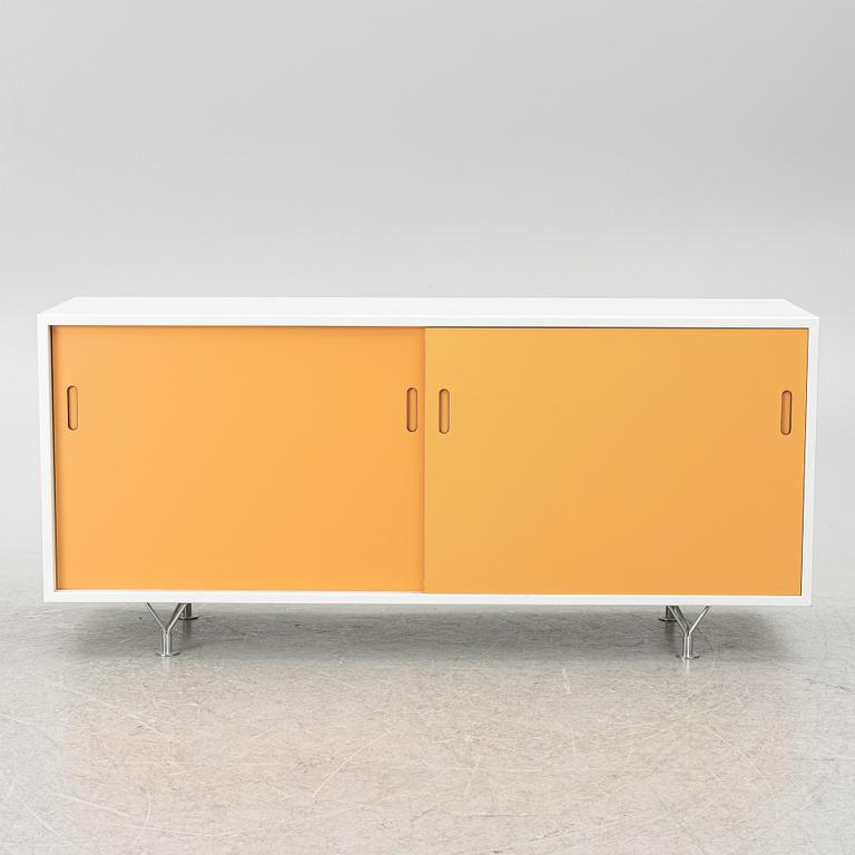 Bruno Mathsson, Sideboard, Bruno Mathsson International, Värnamo, 2007.