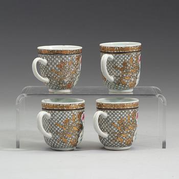 A Chinese export porcelain part tea service, Qing dynasty, Yongzheng (1723-1735).