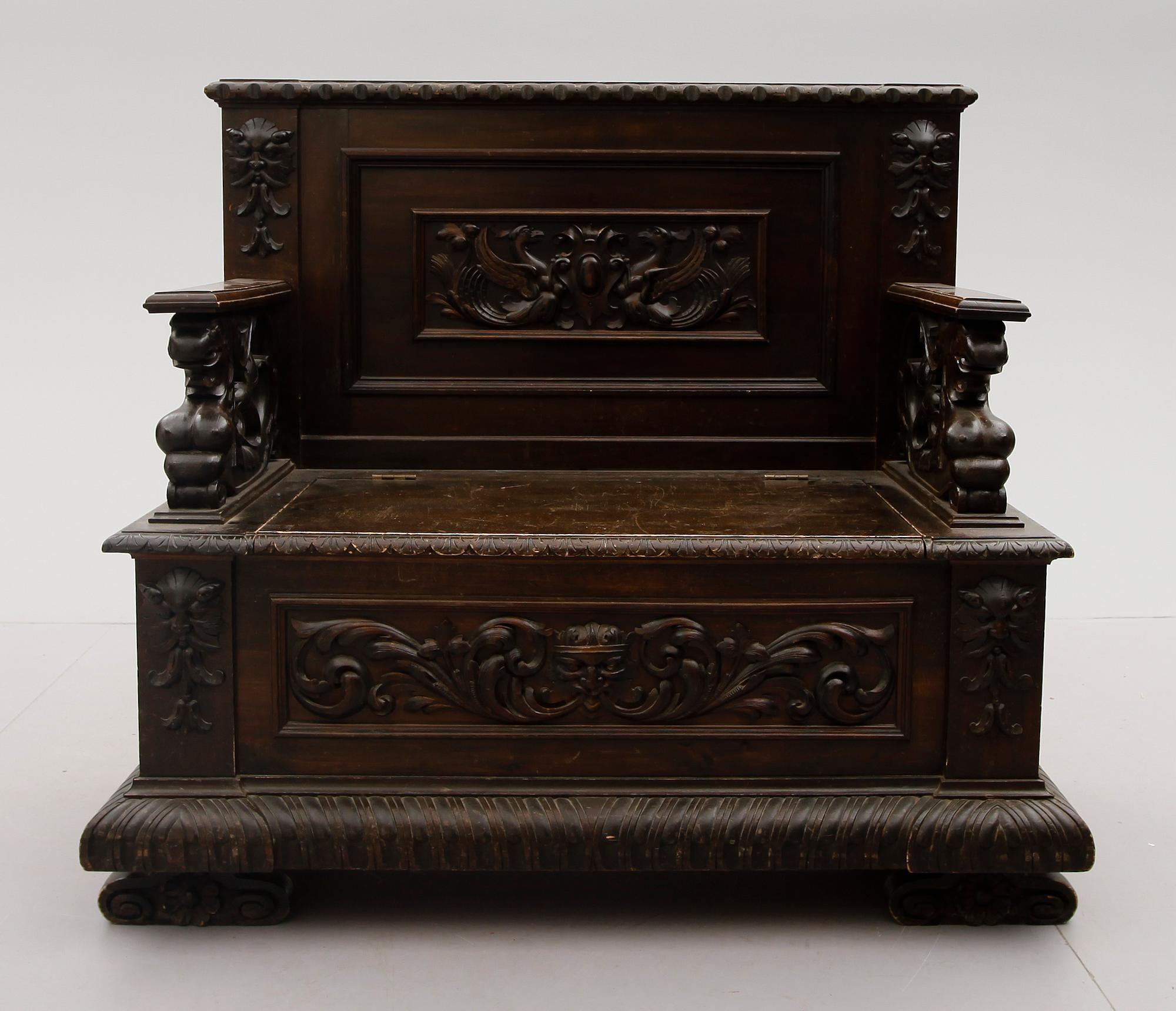 SOFFA, renässansstil, sent 1800-tal.