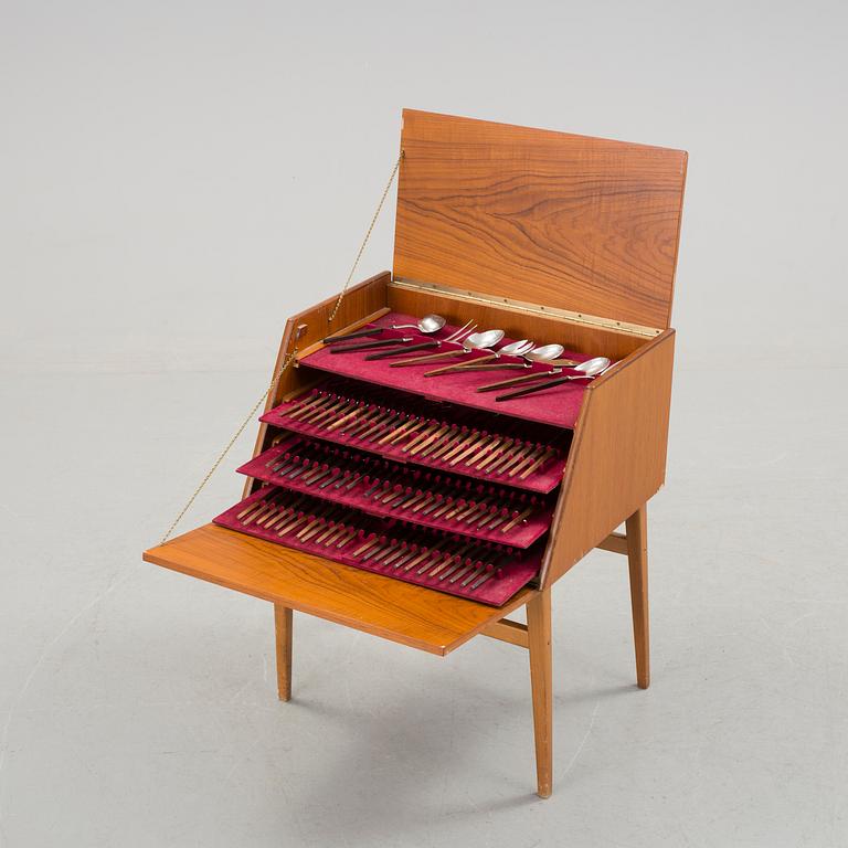 A 123 piece "Stjärn" cutlery set from Asni, Denmark, mid 20th Century.