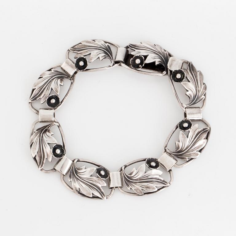 ARMBAND, silver.