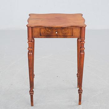 BORD, senempire, 1800-talets mitt.
