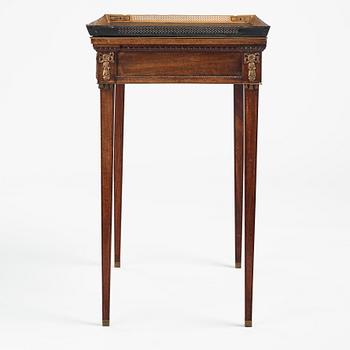 A late Gustavian early 19th century tray table.