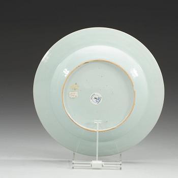 TALLRIK, kompaniporslin. Qing dynastin, Qianlong (1736-95).