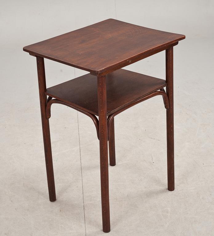 BORD, märkt Thonet Mundus.