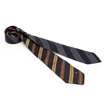 633. BURBERRY, två stycken slipsar, 1970-tal.