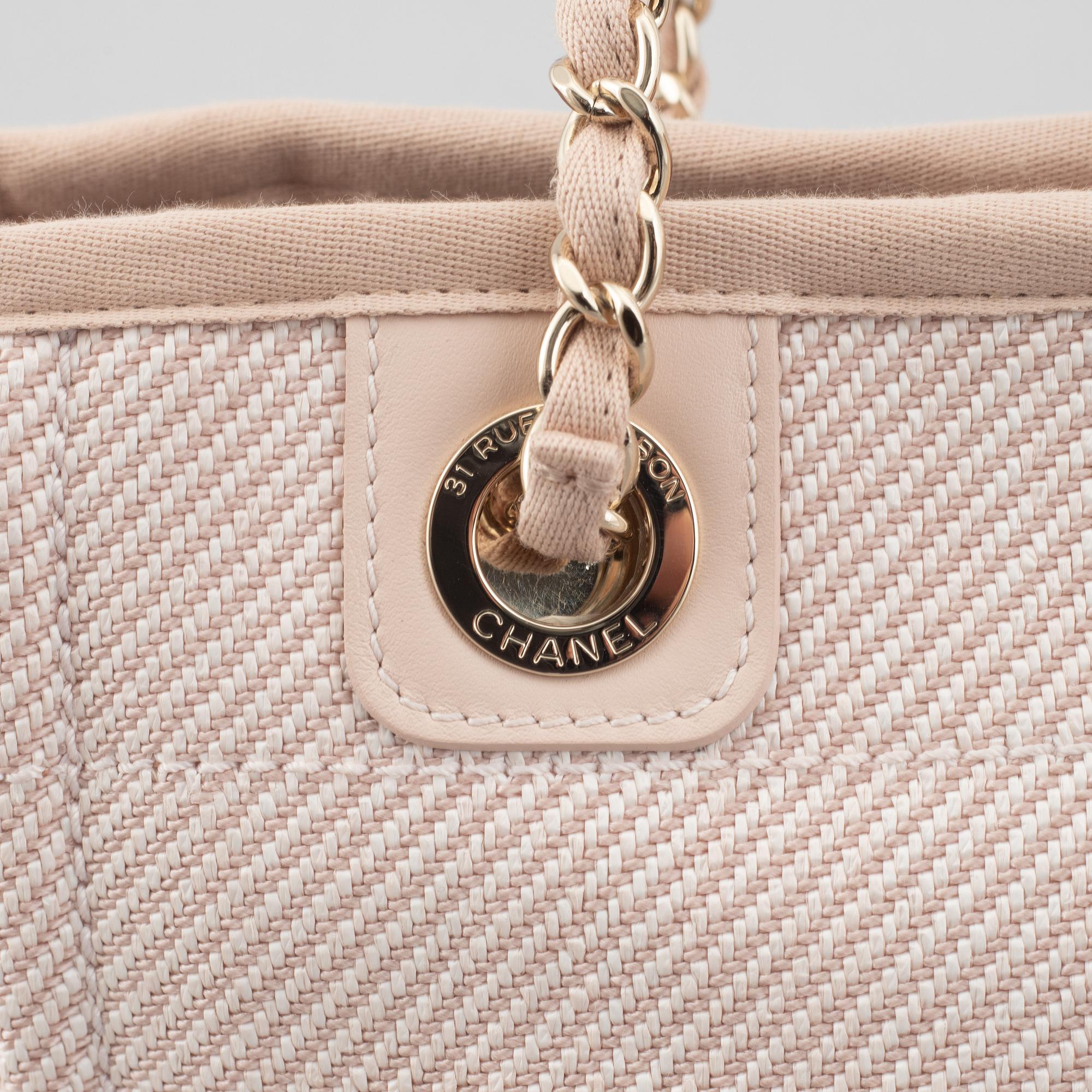 Chanel, "Deauville" Shopping tote, 2020.