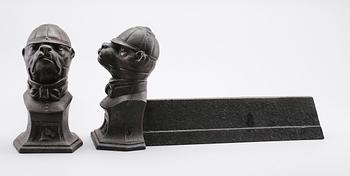ELDHUNDAR, 1 par, gjutjärn, 1900-tal.