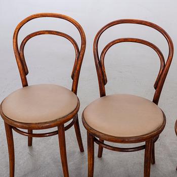 A SE OF FOUR BENTWOOD LIGNA CHAIRS FROM CZECHOSLOVAKIA.