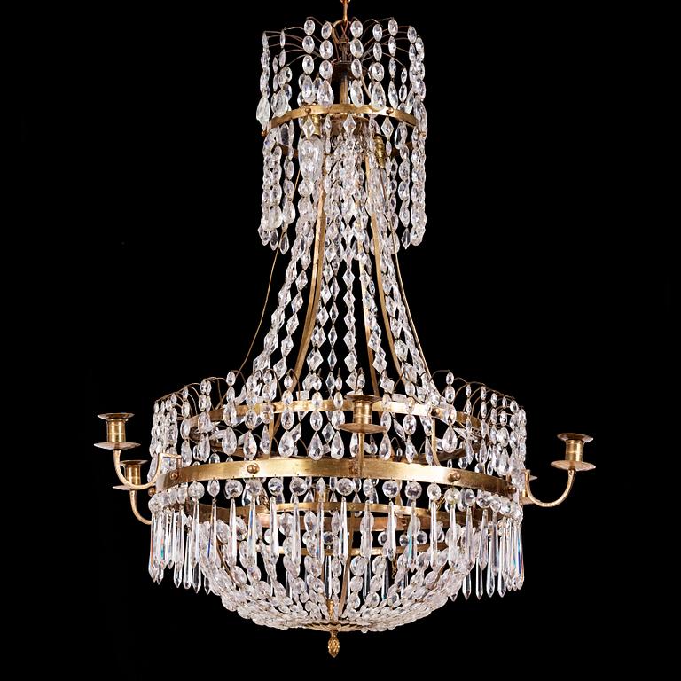 A late Gustavian seven-light chandelier, circa 1800.