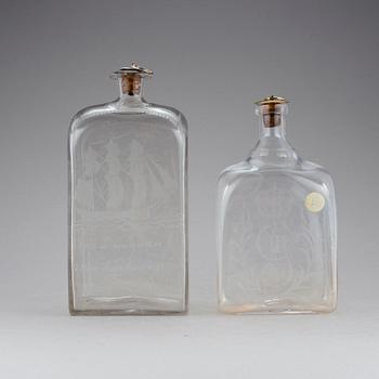 BRÄNNVINSFLASKOR, glas. 1800-/1900-tal.